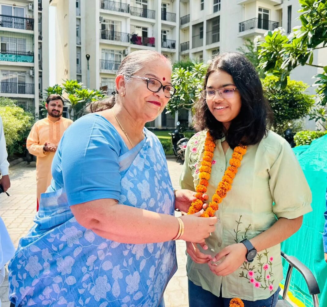 सेलेब्रिटी गार्डन्स में ओपन जिम का भव्य उद्घाटन, मेयर सुषमा खड़कवाल ने किया शुभारंभ
