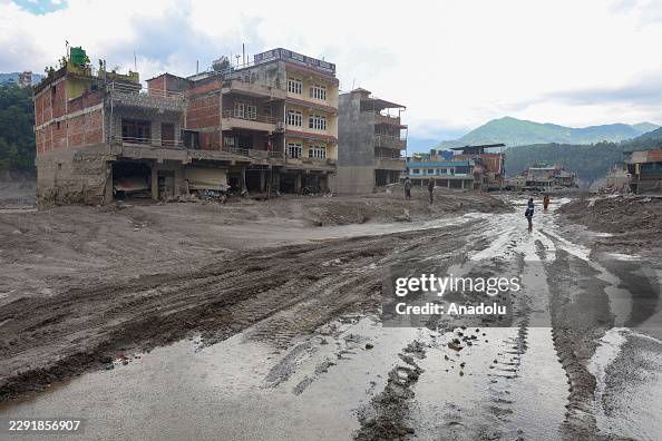 नेपाल से बहकर उत्तर प्रदेश पहुंचा बाढ़ का कहर, कुशीनगर में गंडक नदी से 3 शव बरामद